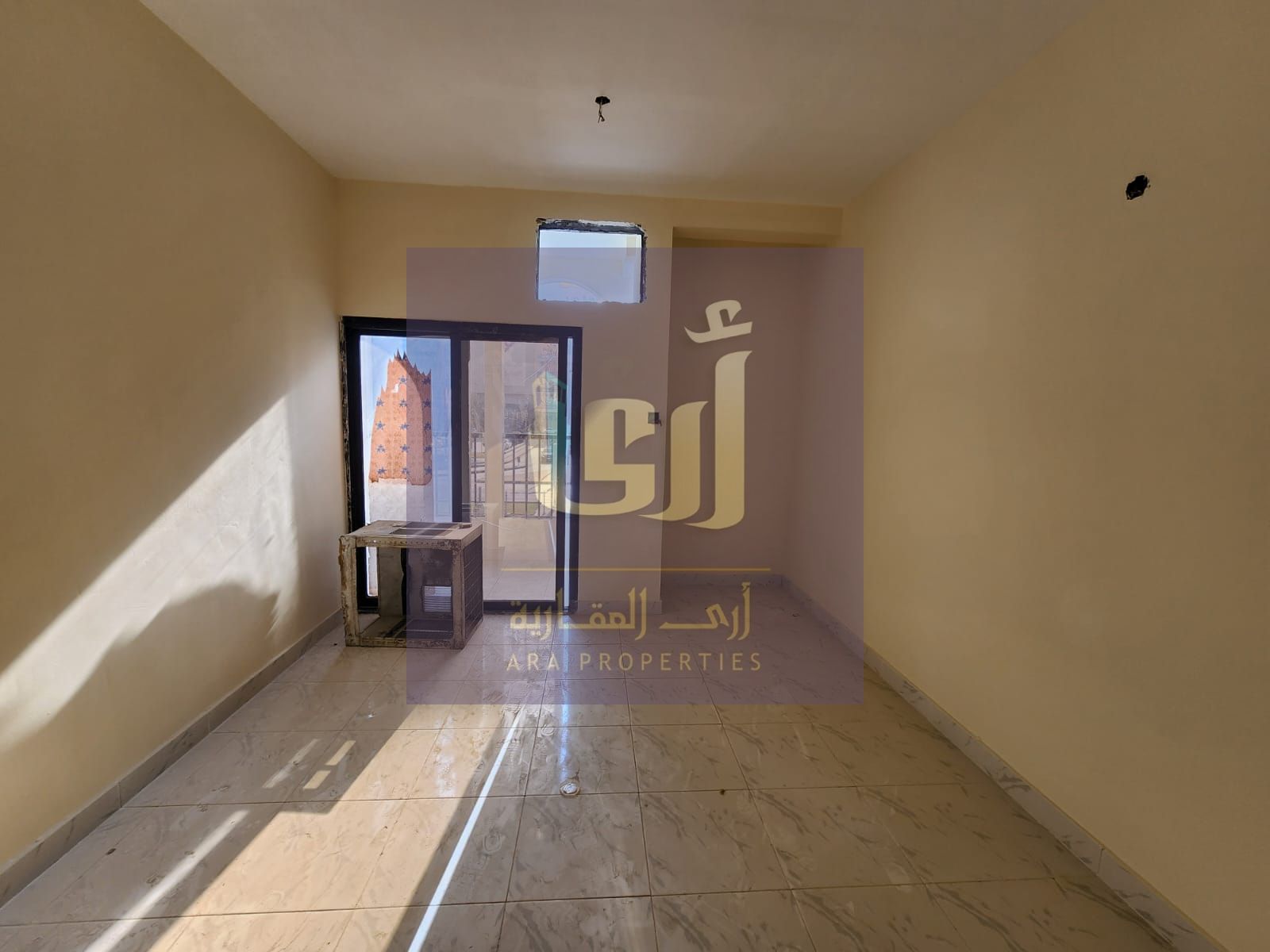BIG OFFER 2BHK OFFICE AVAILABLE FOR RENT IN MAHATAH IN32K IN GOOD LOCATION