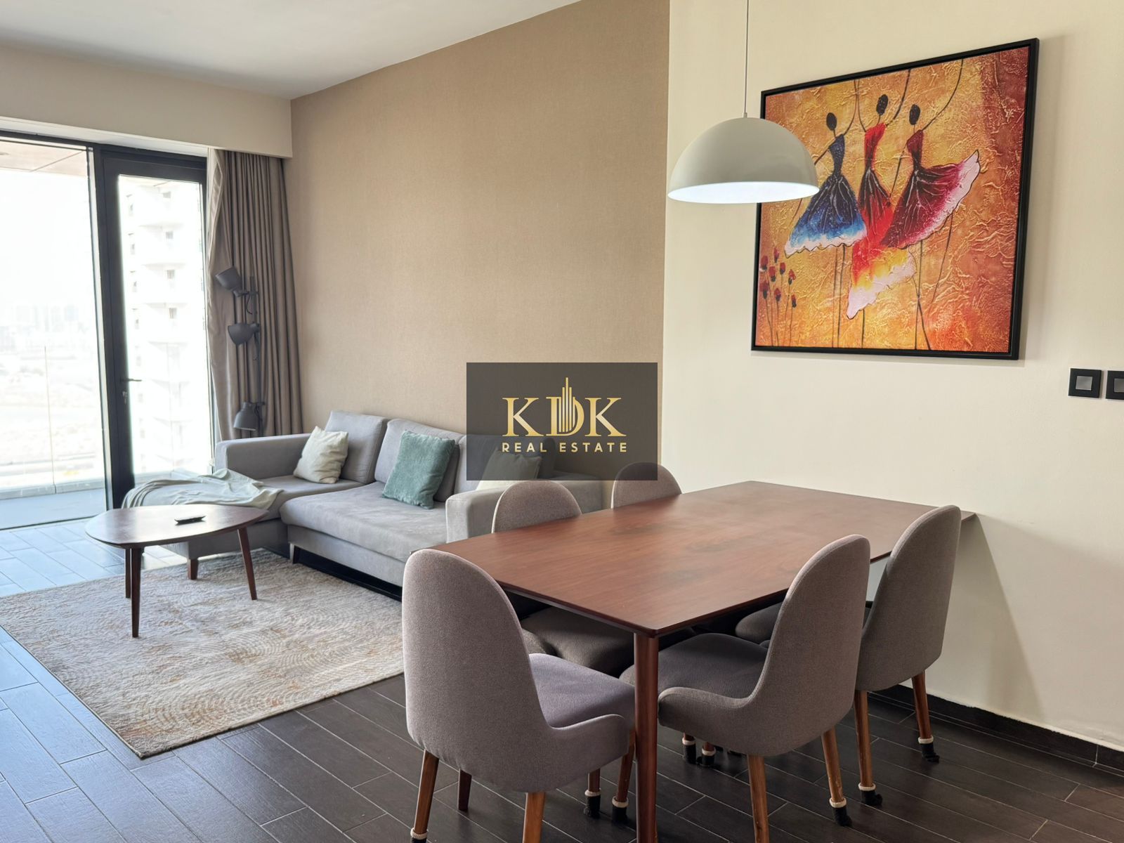 High Floor | Close to Circle Mall | Ready to move