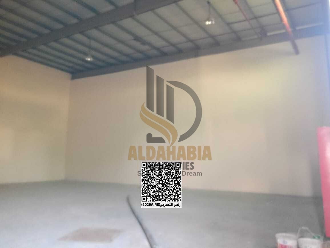 For Rent – Warehouse in Umm Al Thuoub Area, Umm Al Quwain (Main Road Location) Property Details: Excellent opportunity to rent a spacious ware