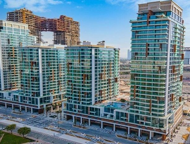 Spacious 2BR | Zabeel & Frame View | Prime Location Near Metro – Park Gate Residence 4