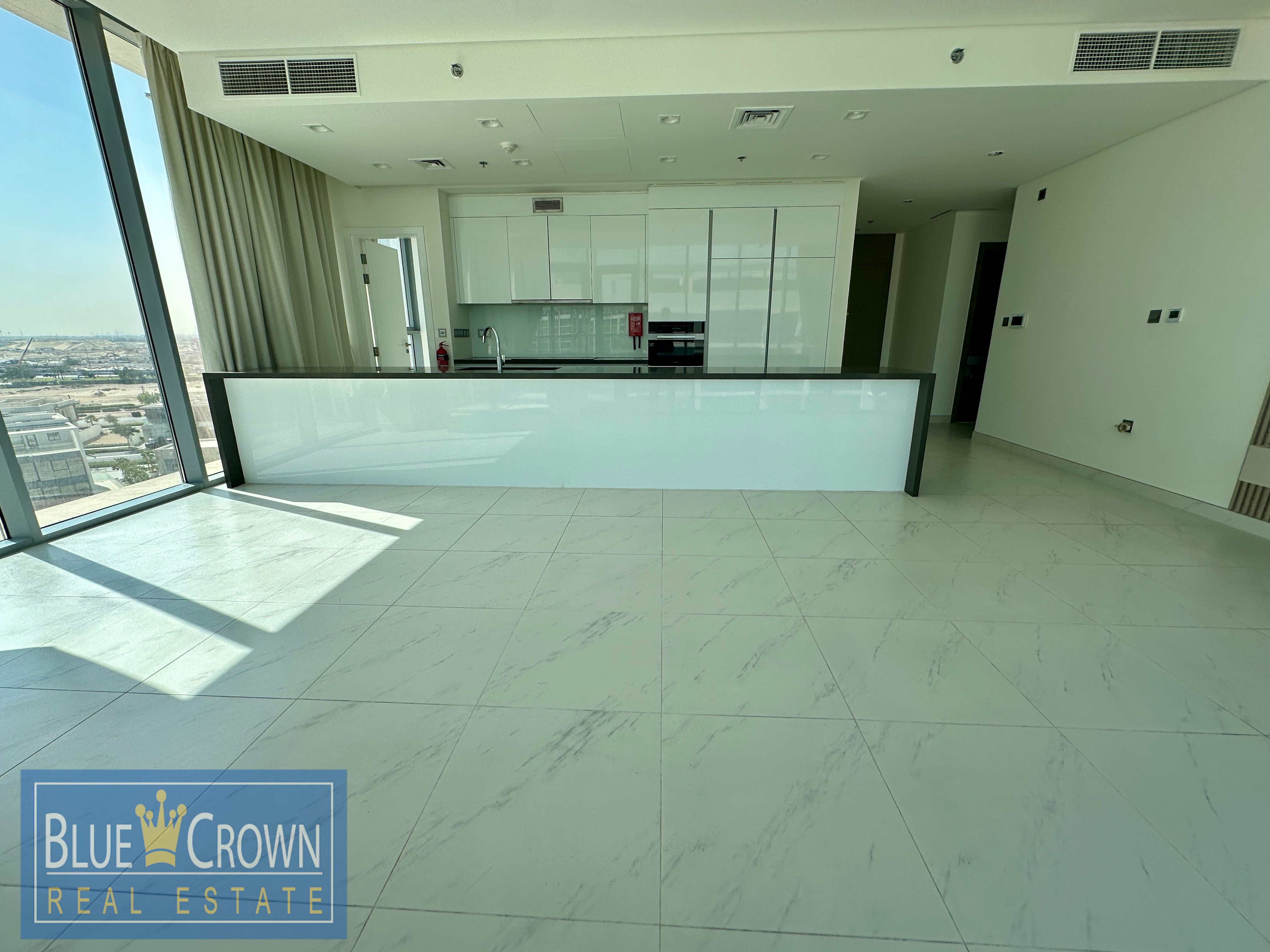 LOW PRICE 3BEDROOM WITH MAID ROOM CORNER