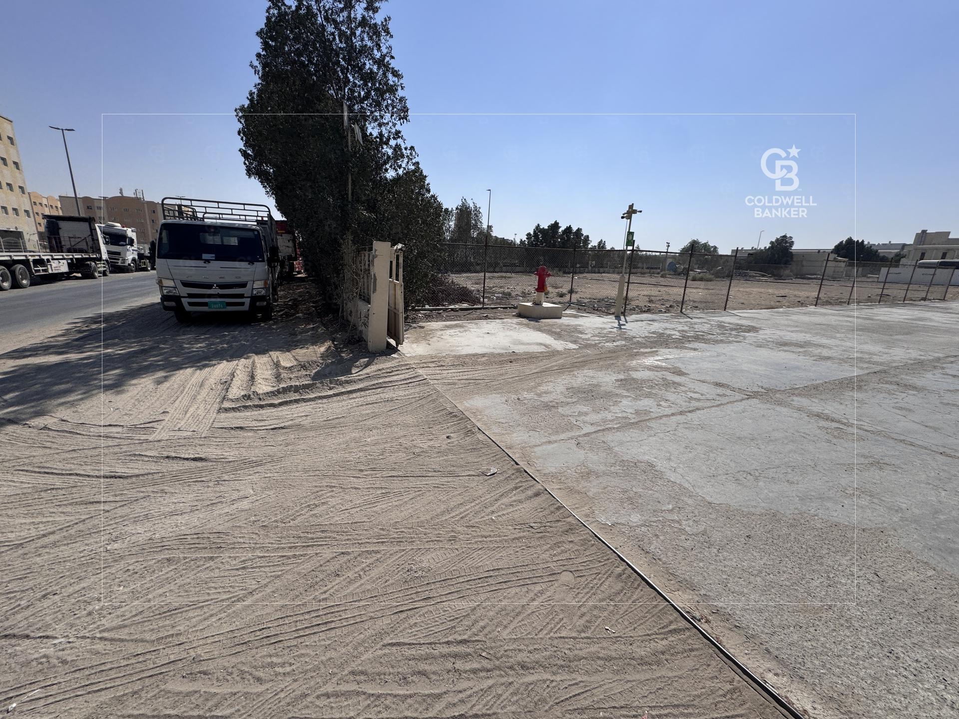 Mixed Use | Commercial Plot | Yard