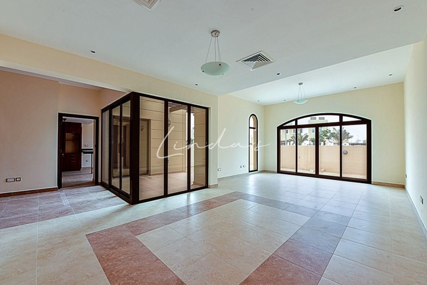 Ready to Move In | Single Row| Big Plot Size