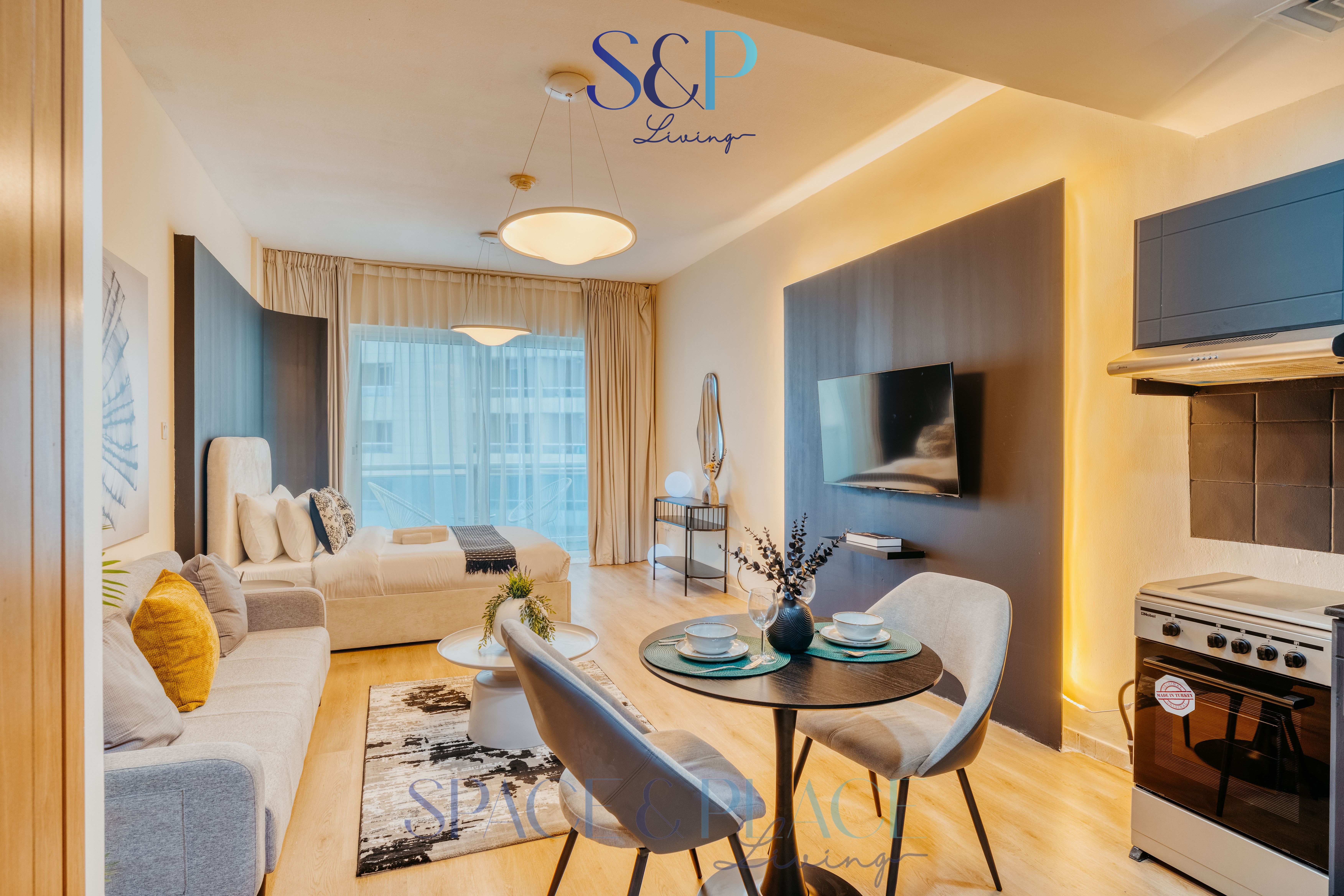 Lake Overlooking | Modern Studio | Newly Furnished