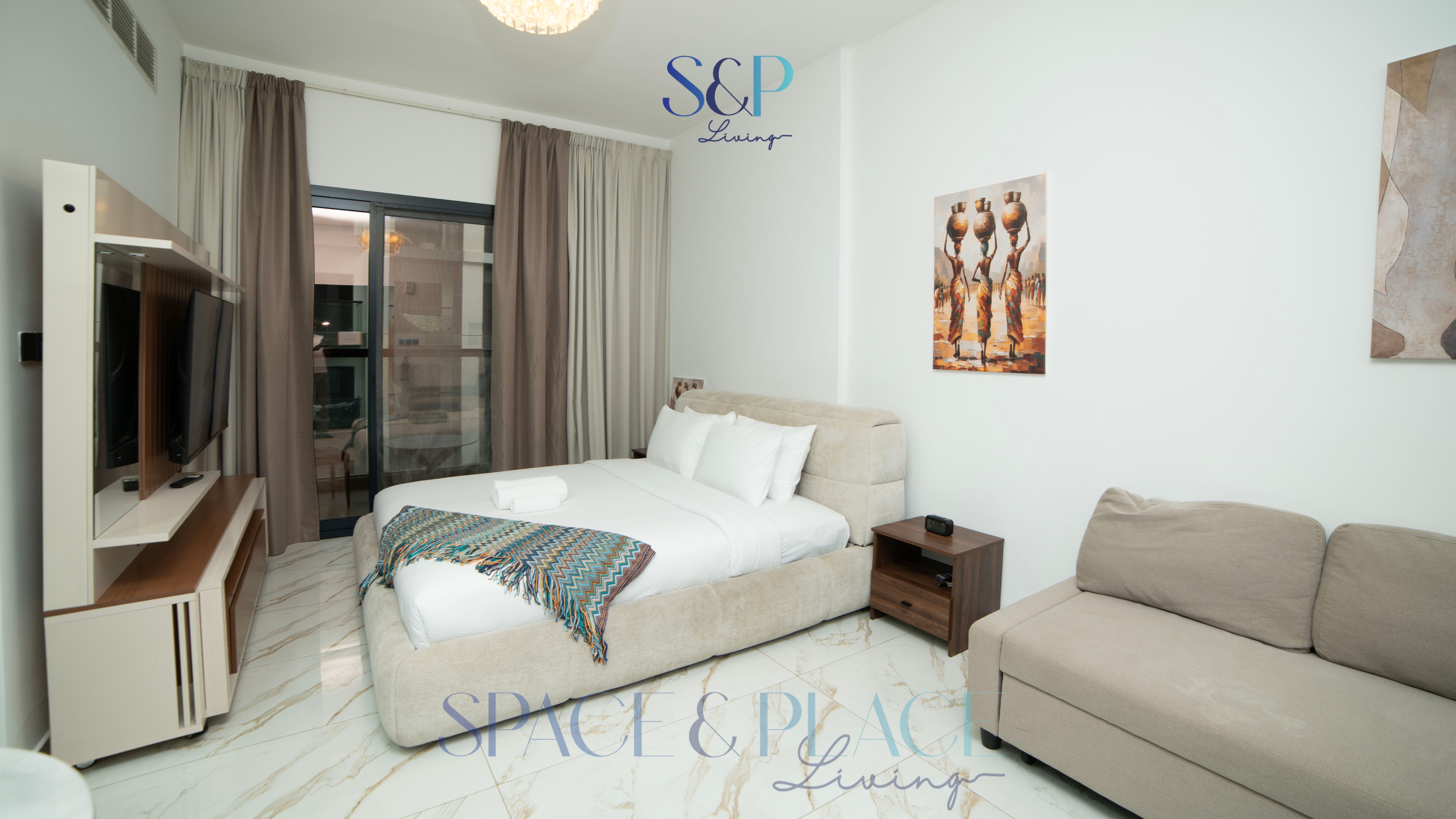 Studio | Pool View with Balcony | All Inclusive Bills