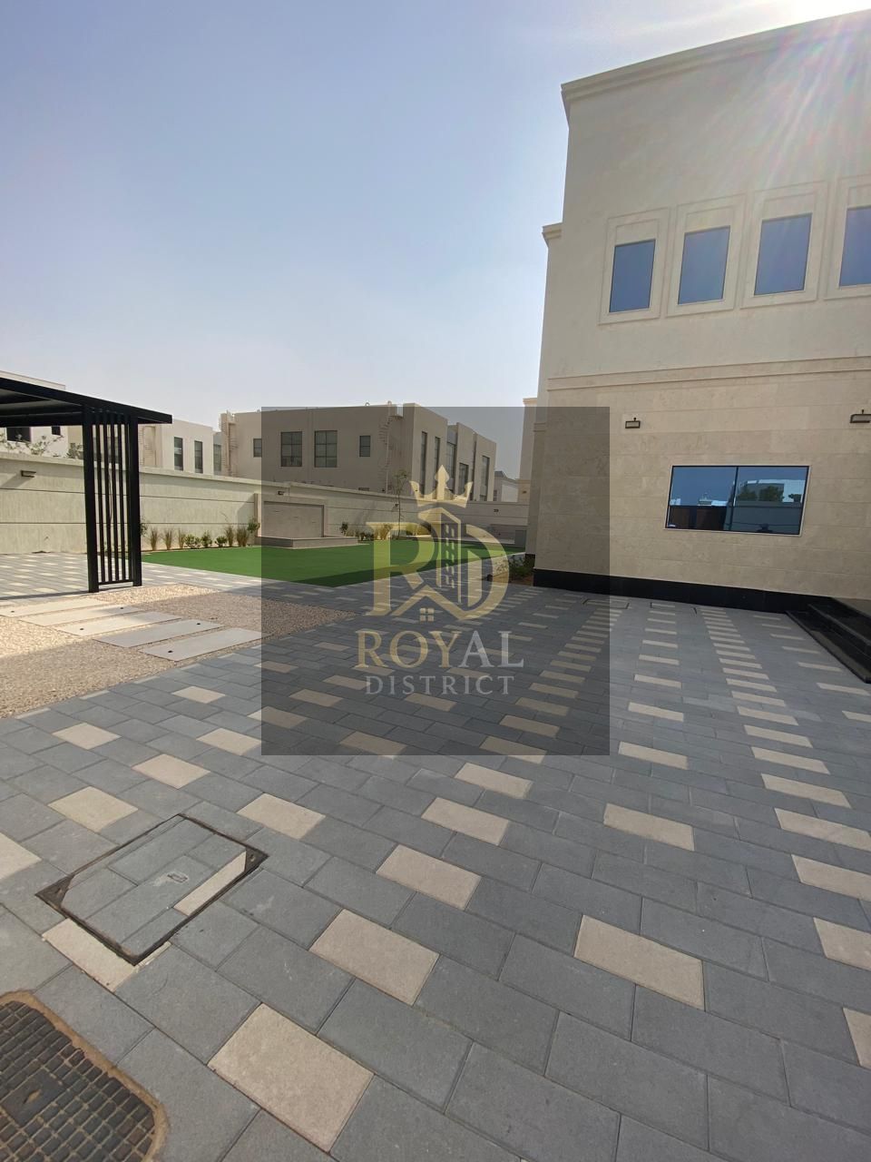 Distress Deal – 2 Villas on 1 Plot – Only AED 3.65M