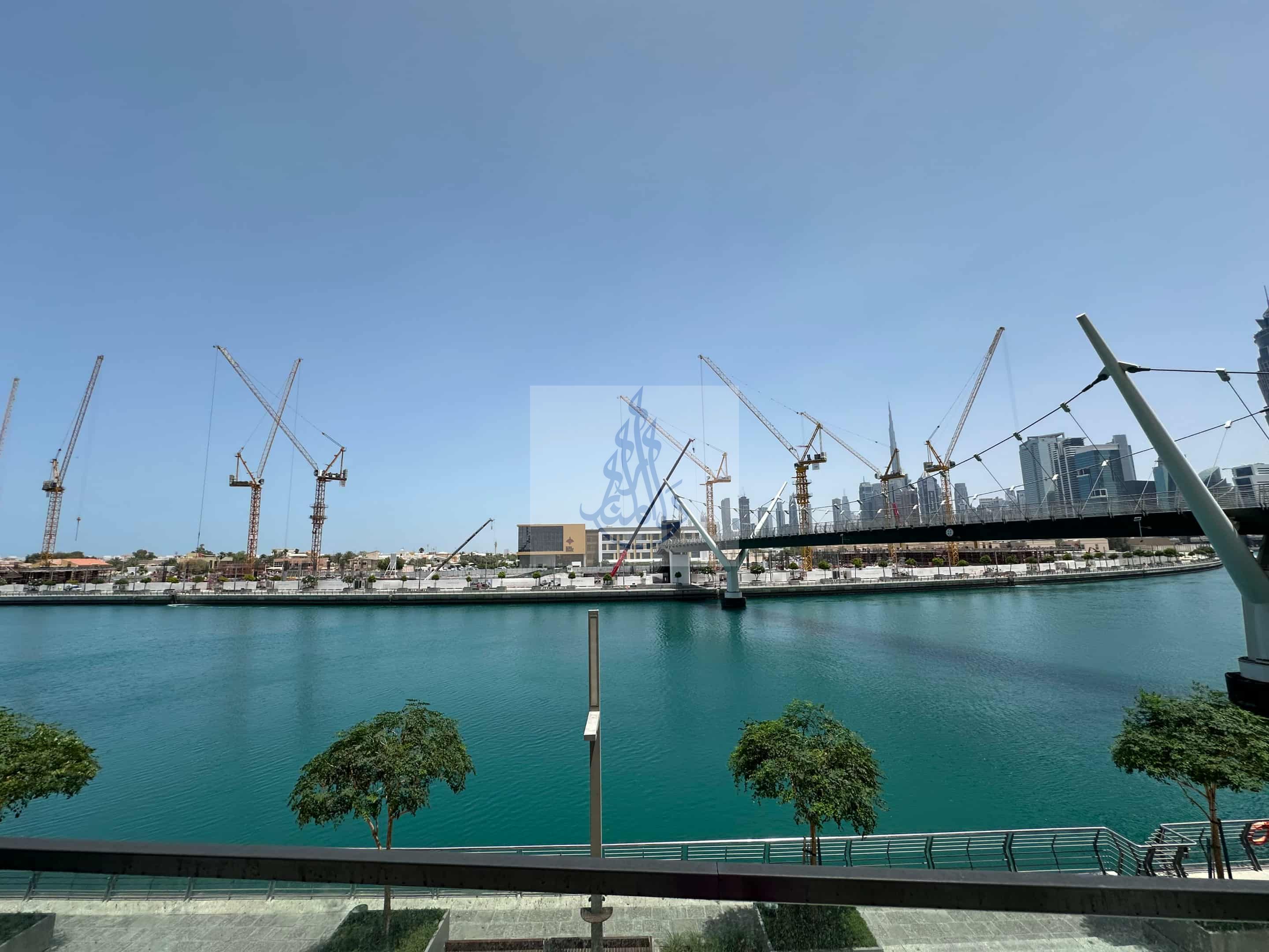 Waterfront Living | Luxury 2 bed + maid | Canal View