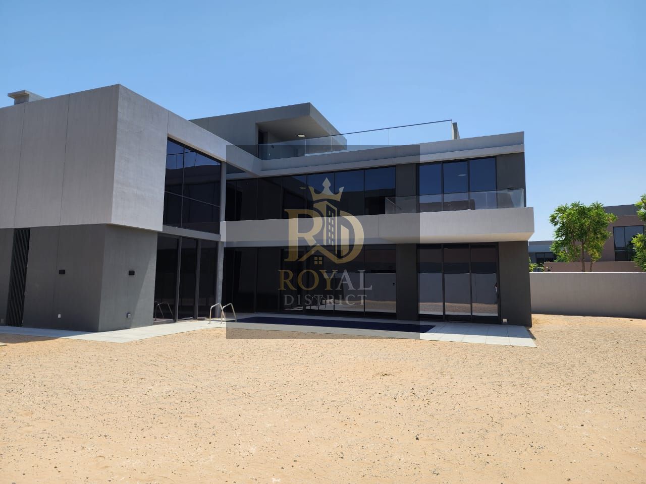 Robina -Today’s Offer – Most Demanded – Standalone Villa with Pool