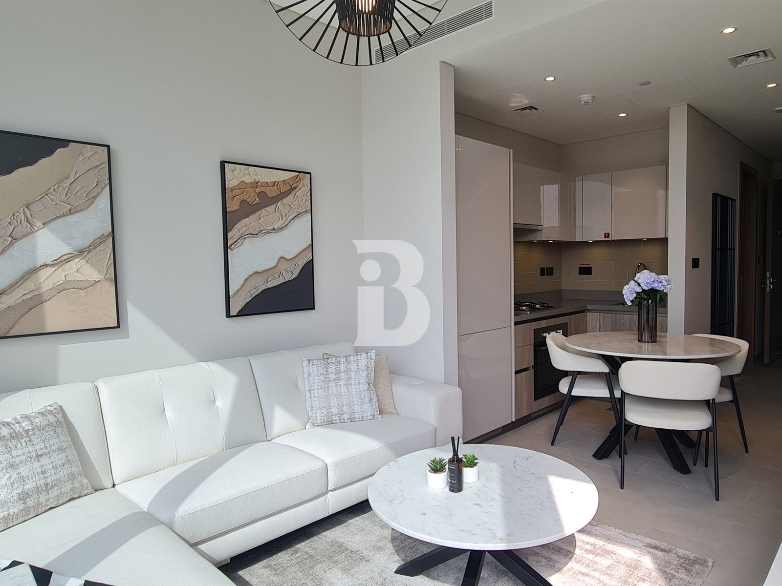 Bestl Price| High end Furnished| Downtown view