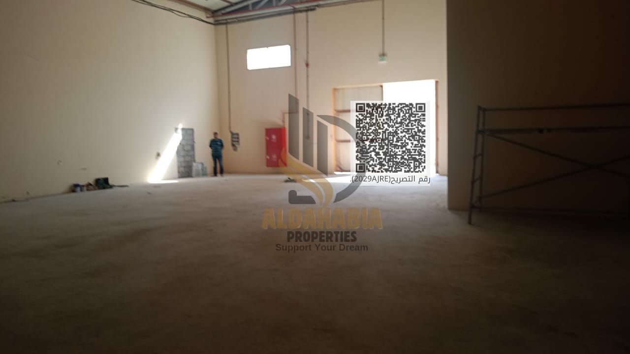 Warehouse for Rent in Umm Thoub Area