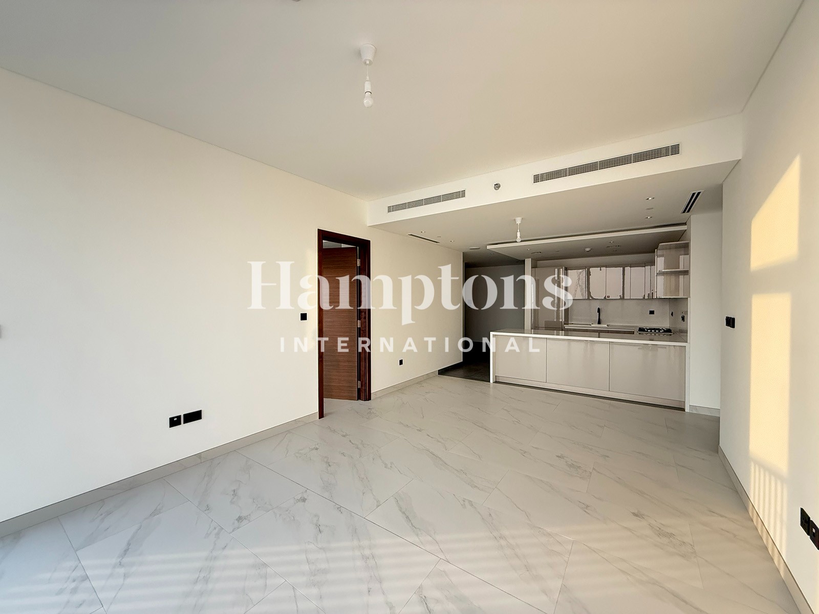 Great Location | Unfurnished | The Crest