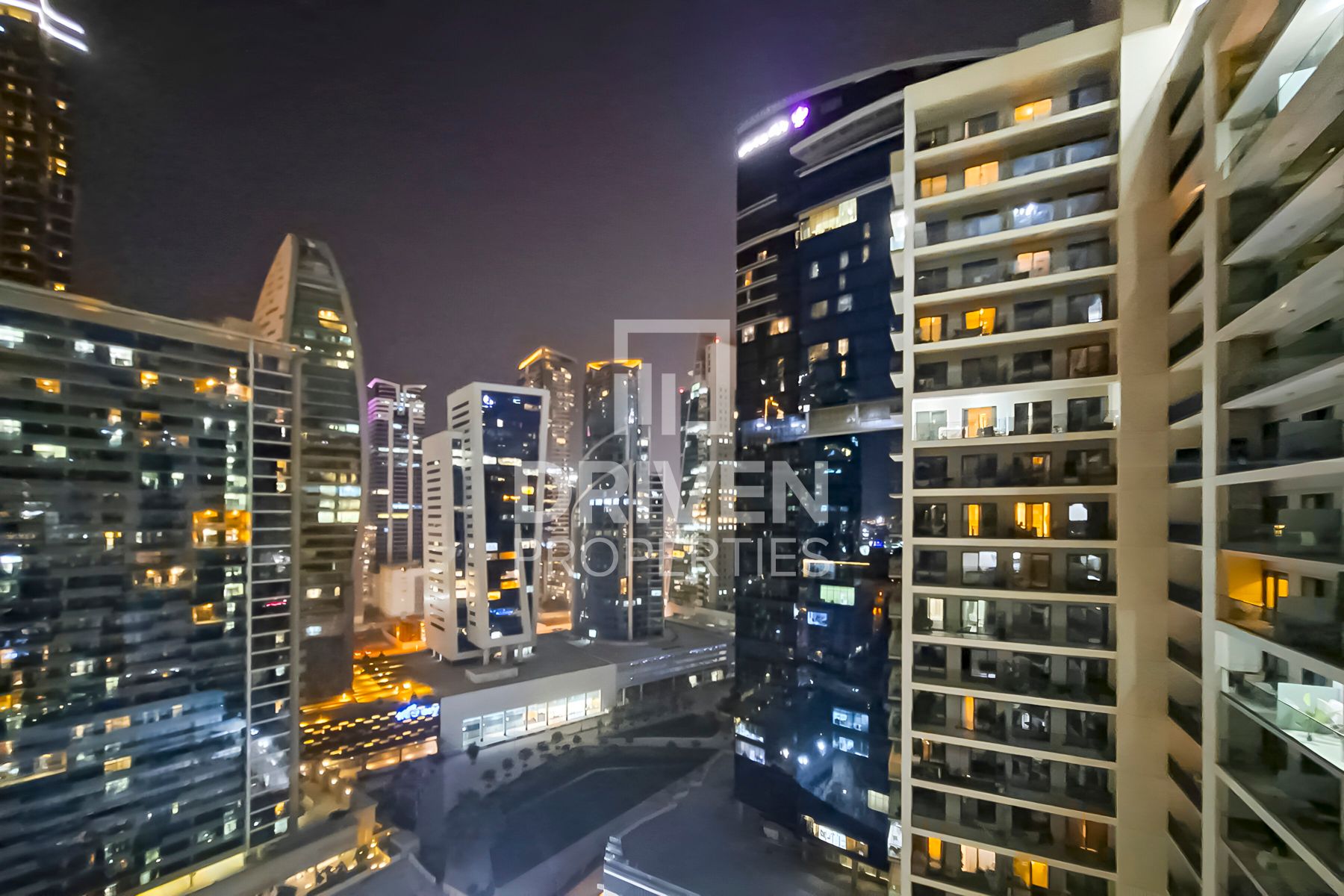 Pool View | Close to Metro | Sound Proof Unit