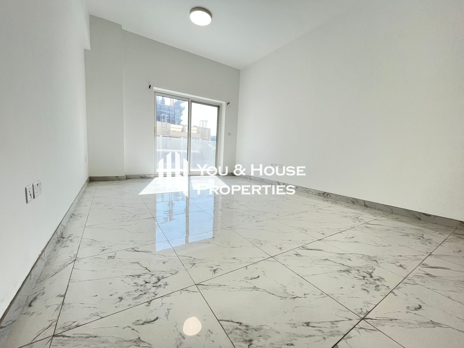 Bright 1 BR | High-end Finishing I Elegant Layout I Big Terrace