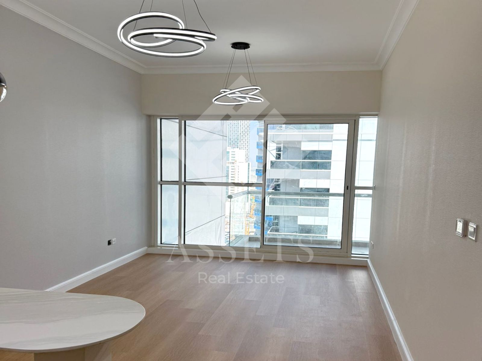 Upgraded Apartment | Unfurnished 1BR | Best Deal