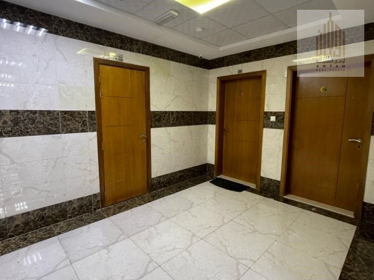 Residential and commercial building with a 12% return in an excellent location