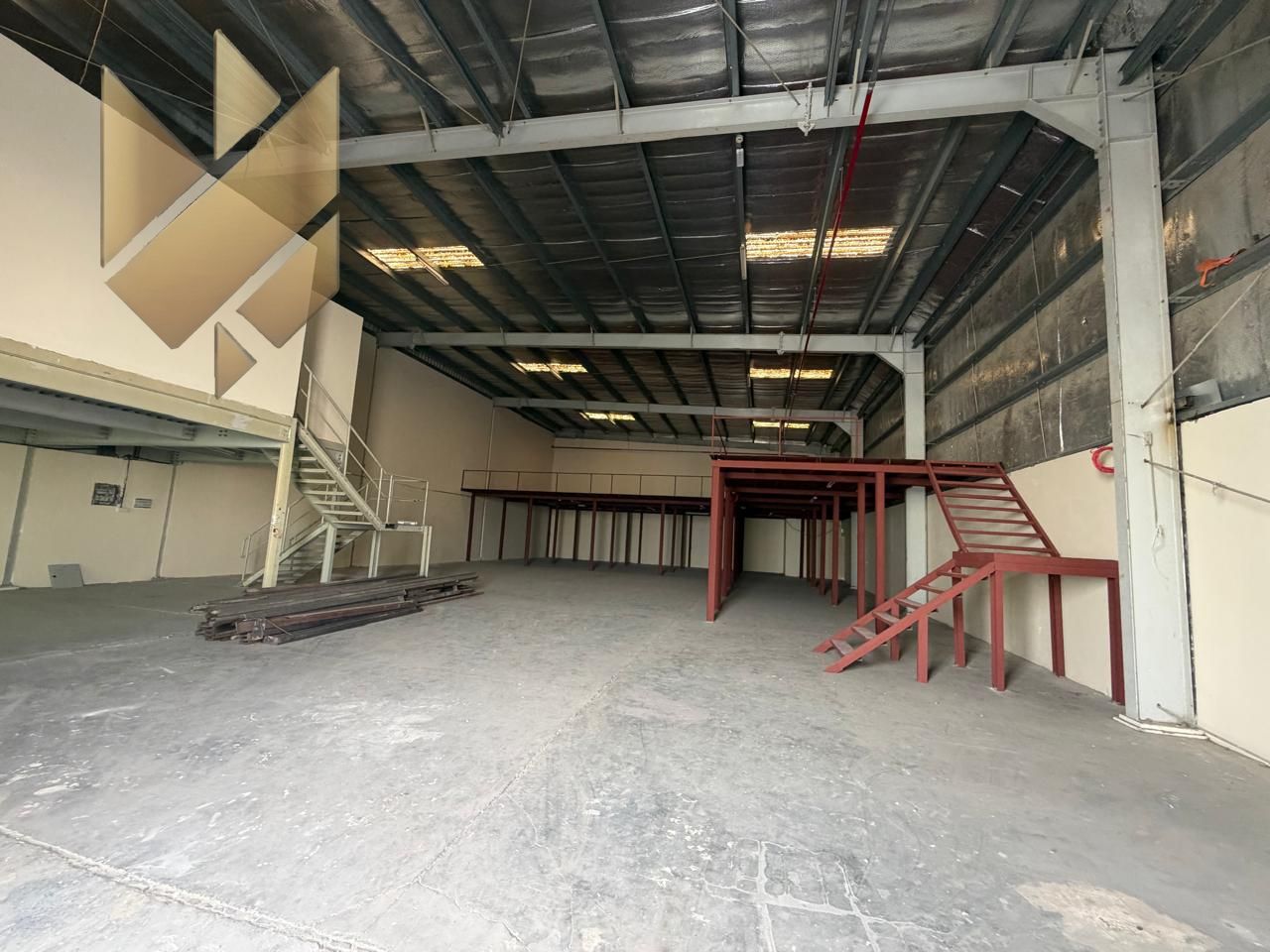 For Rent – Mezzanine Warehouse in Industrial Area 18, Sharjah