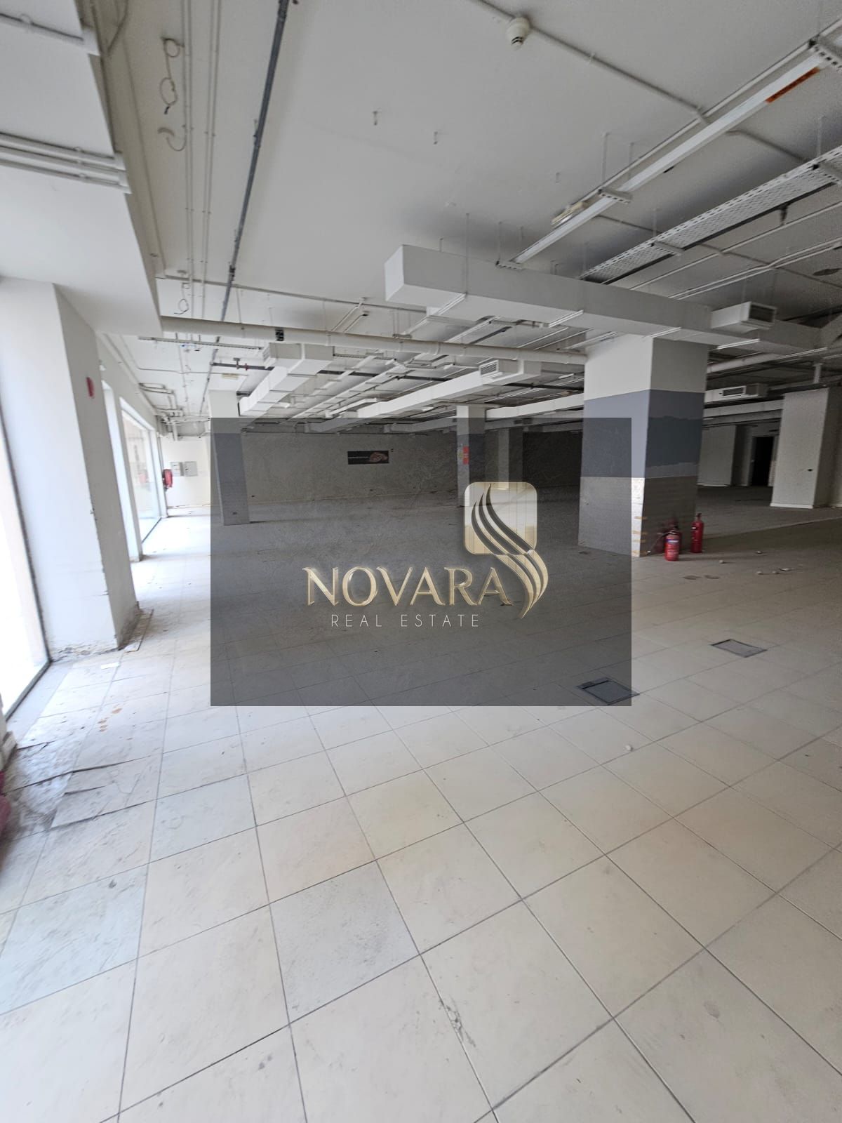 Shop, 6500 sq ft, for rent in Ajman, Al Rashidiya 3 area, on the main street