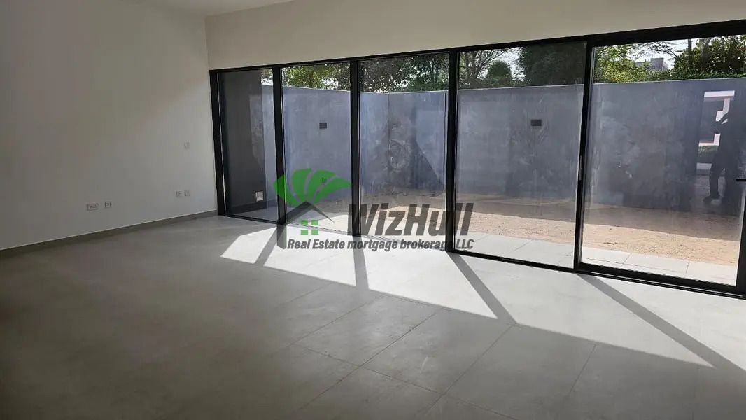 Fully furnished-Sophisticated Living | Nature-Inspired | Freehold Unit-Without rented