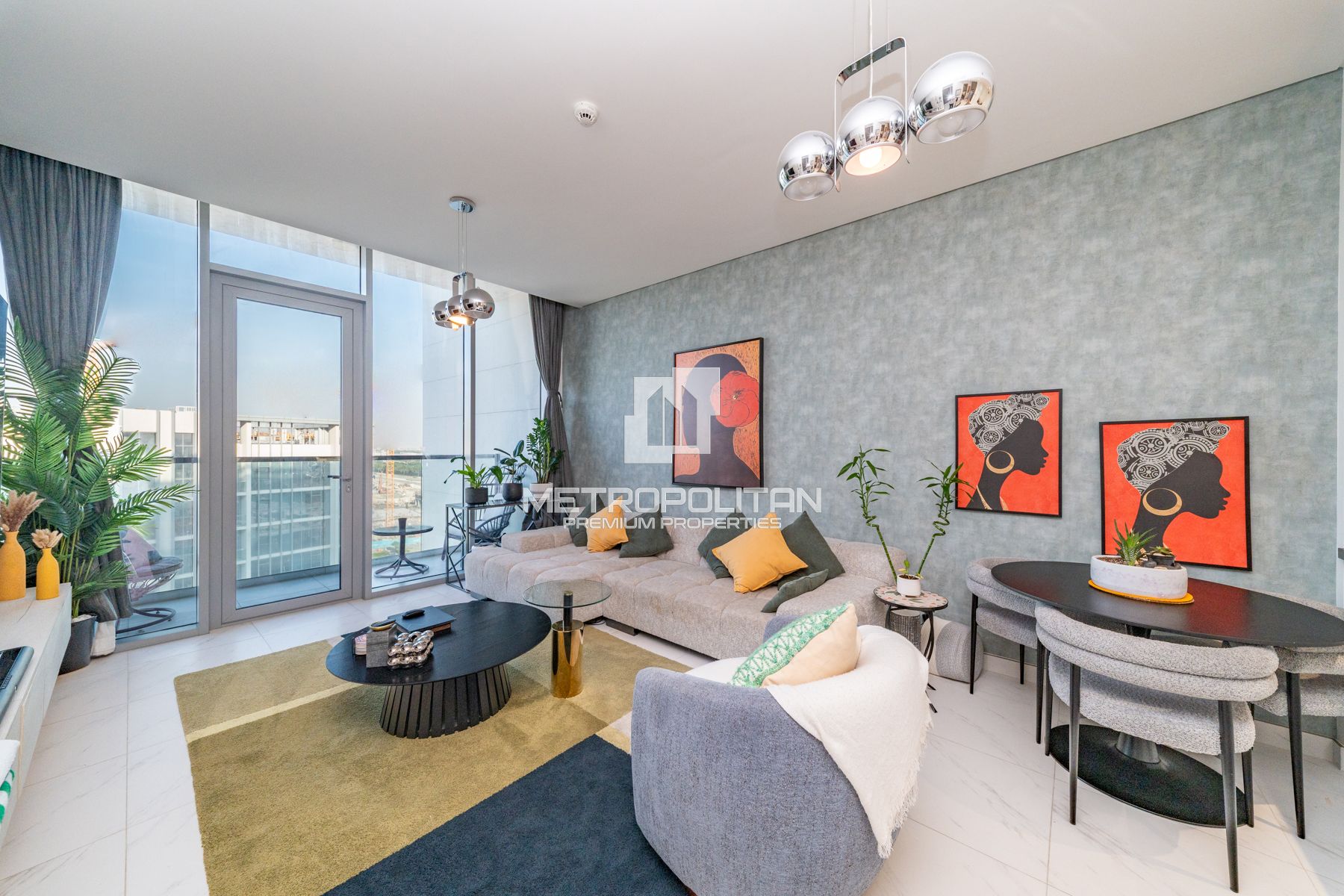 High End Furniture | Vacant | Premium Location