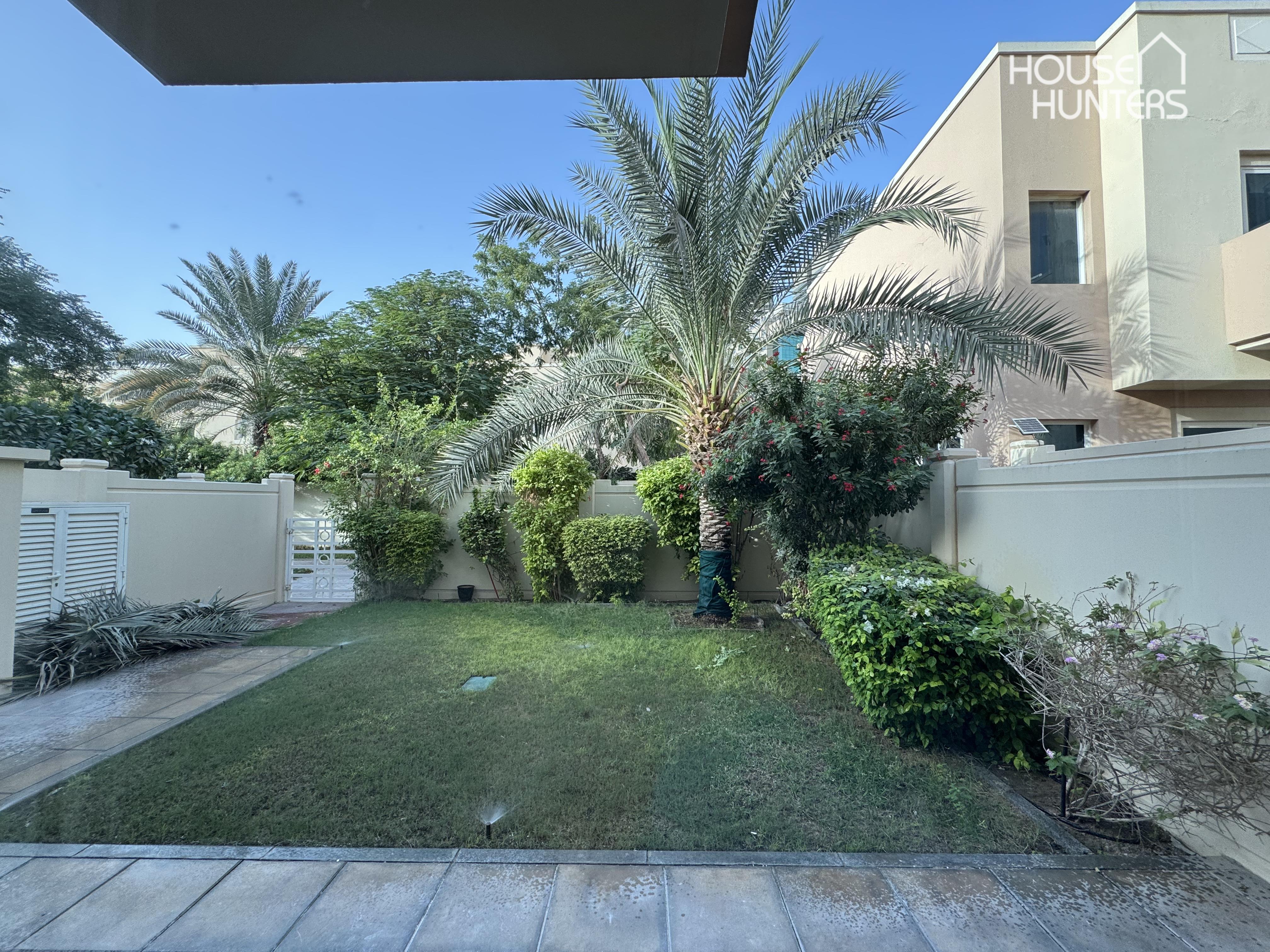 Landscaped |Spacious 4-Bed Villa |Family-Friendly