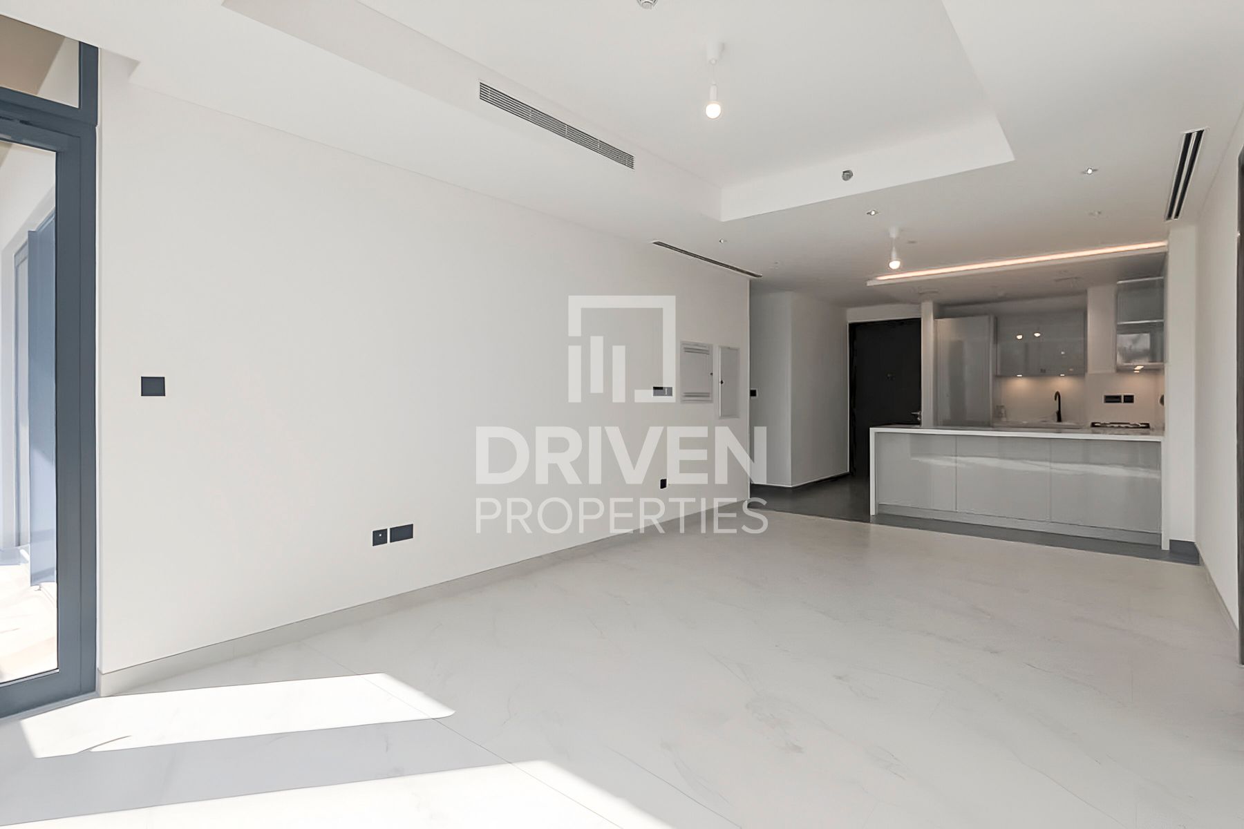 Brand New Unit with Maids Room | Low Floor