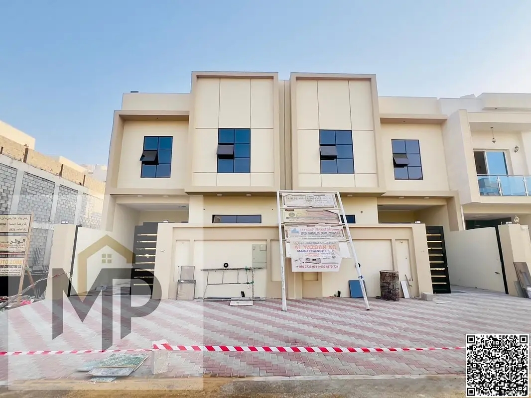 Luxury villa in Al Yasmin area - ready to move in at a special price including air conditioning.