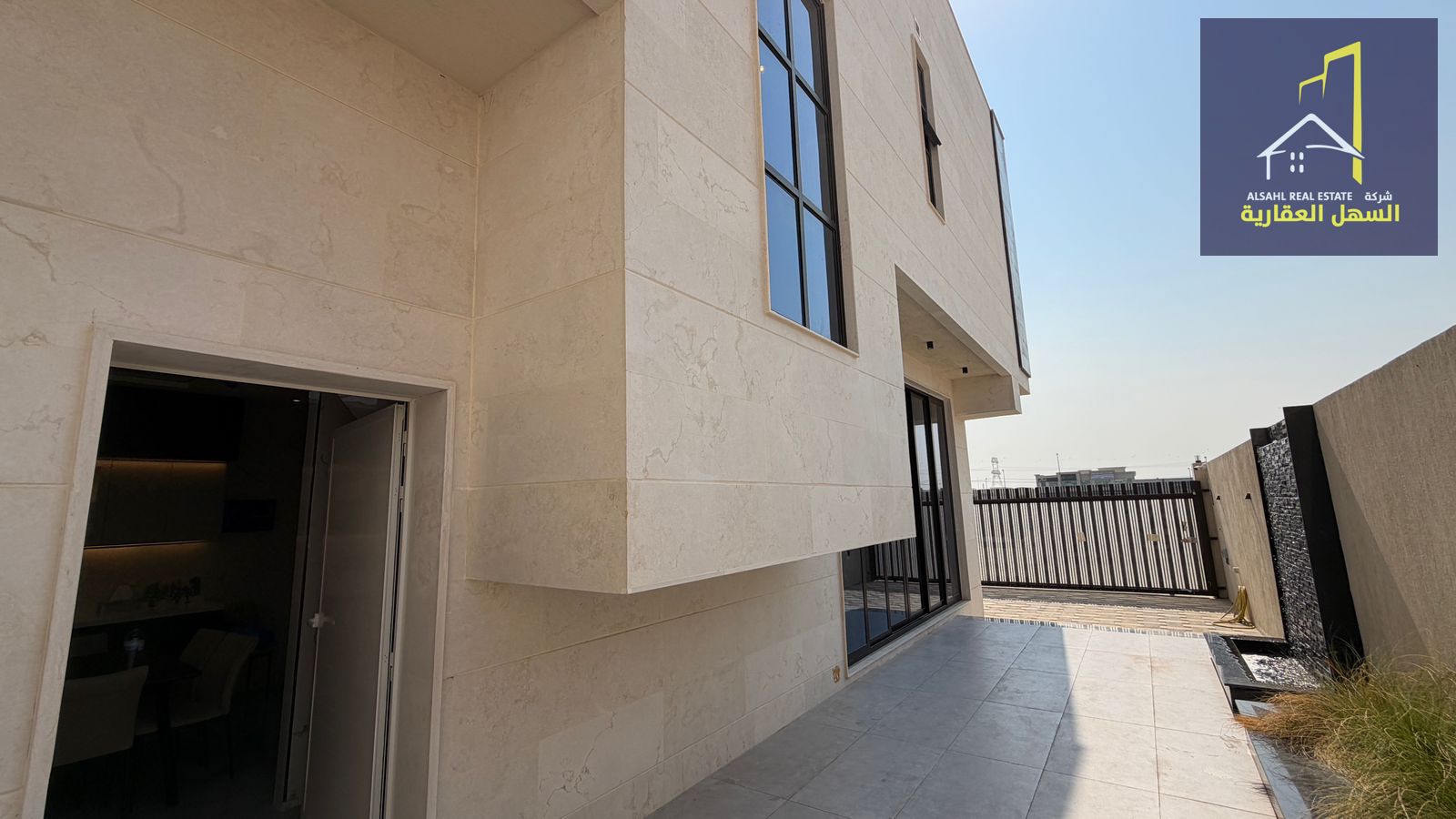 Two-story villa for sale in Al-Hawshi area