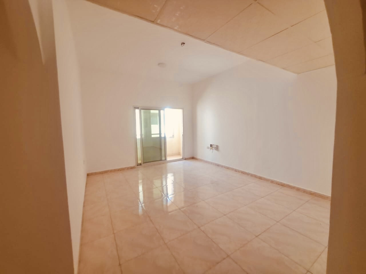 Lavish 1bhk with balcony only 28k