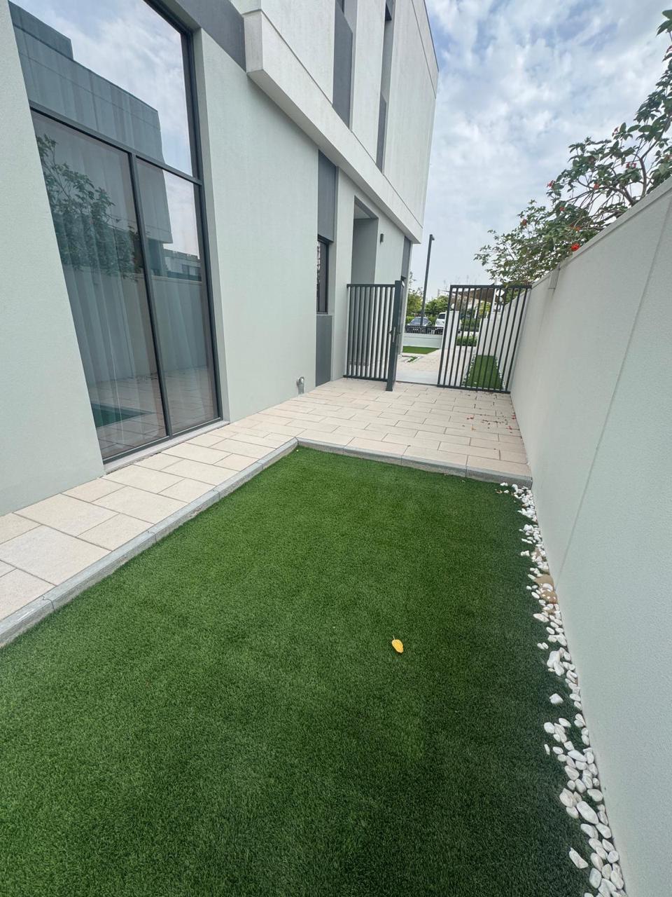 HOT DEAL | Luxury 4BR + Maid Townhouse | Al Murooj East, Al Furjan | AED 300K Only!