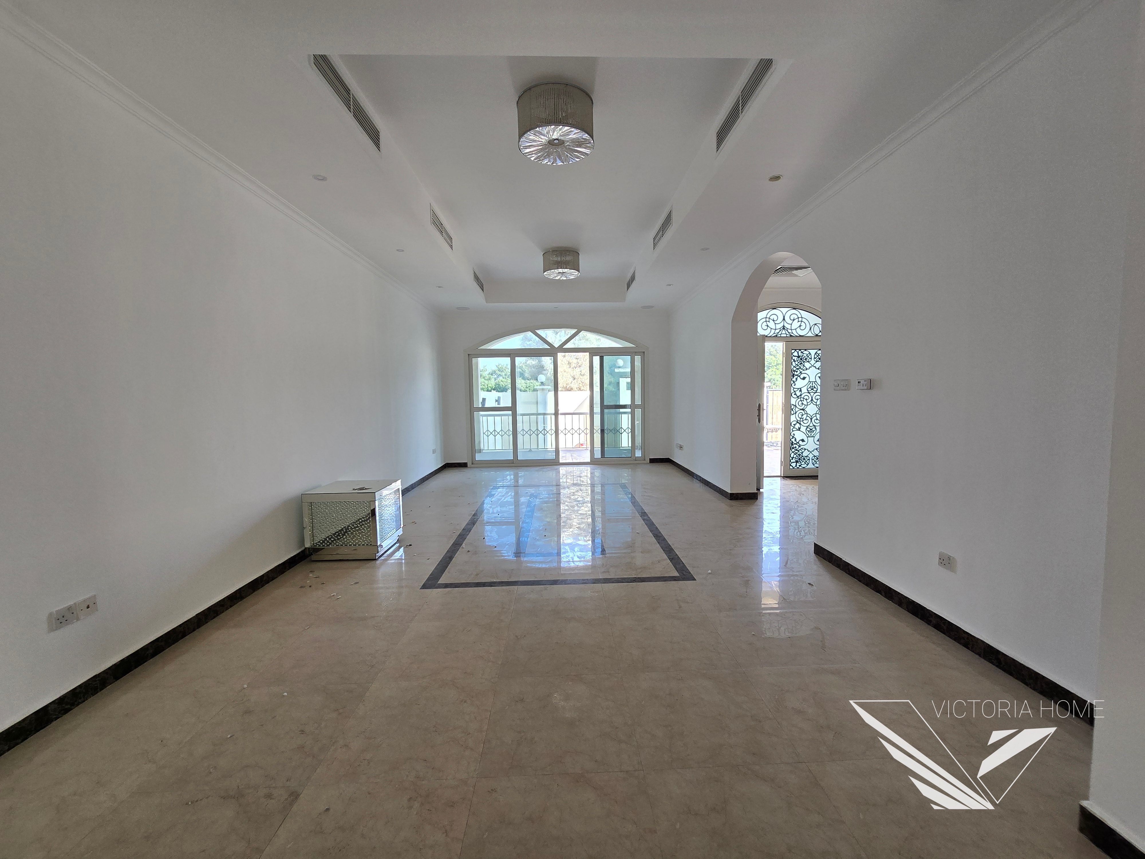 Lahwish 4bhk 2 Floor Villa Maid Room Big Hall Near Park 120k
