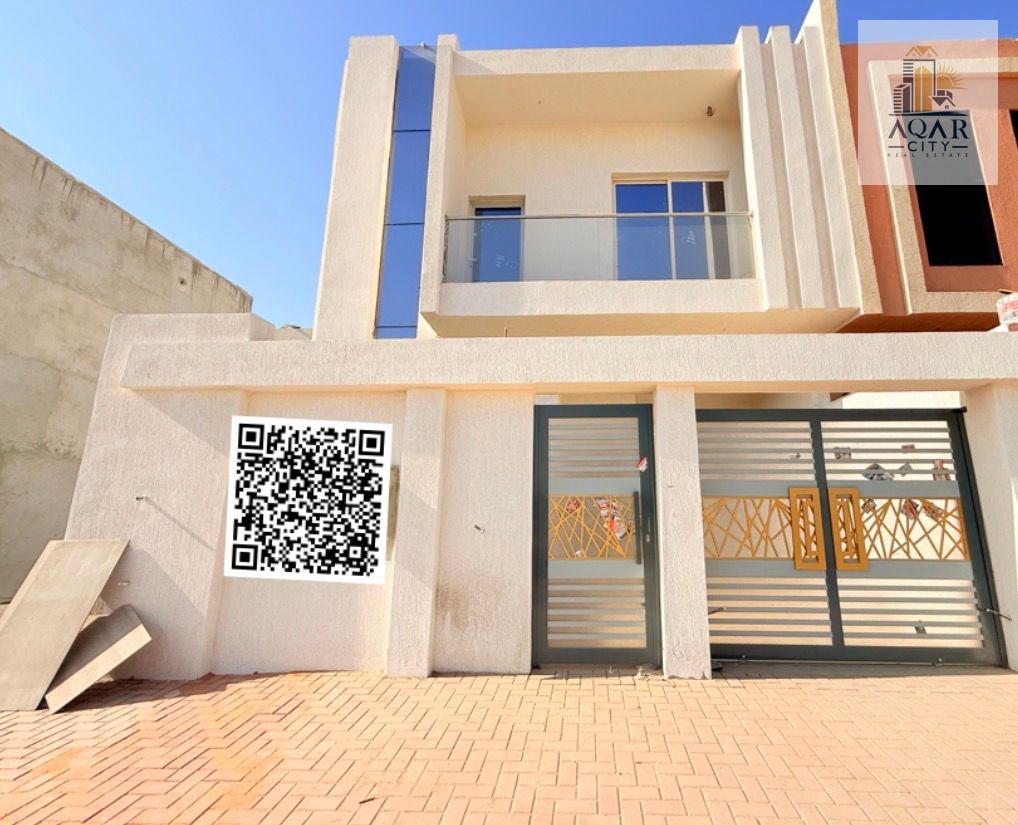 Townhouse villa for sale in Al Zahiyah area, Ajman. A great deal at 1,180,000 AED. Five bedrooms, living room, and majlis.