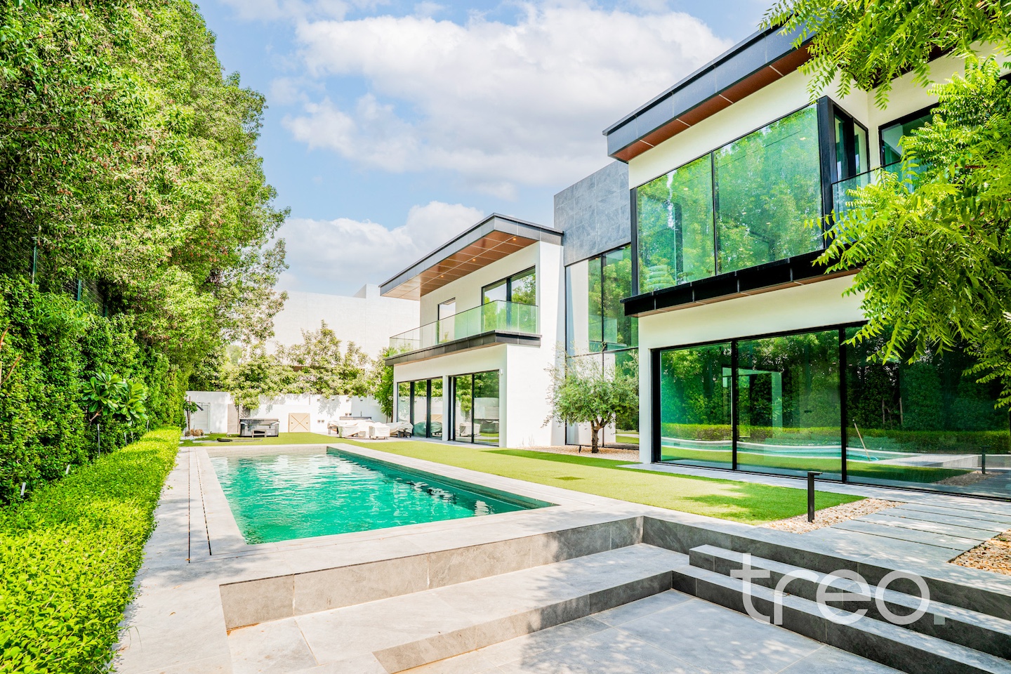 Custom Built | Secluded Location | 4 Bed