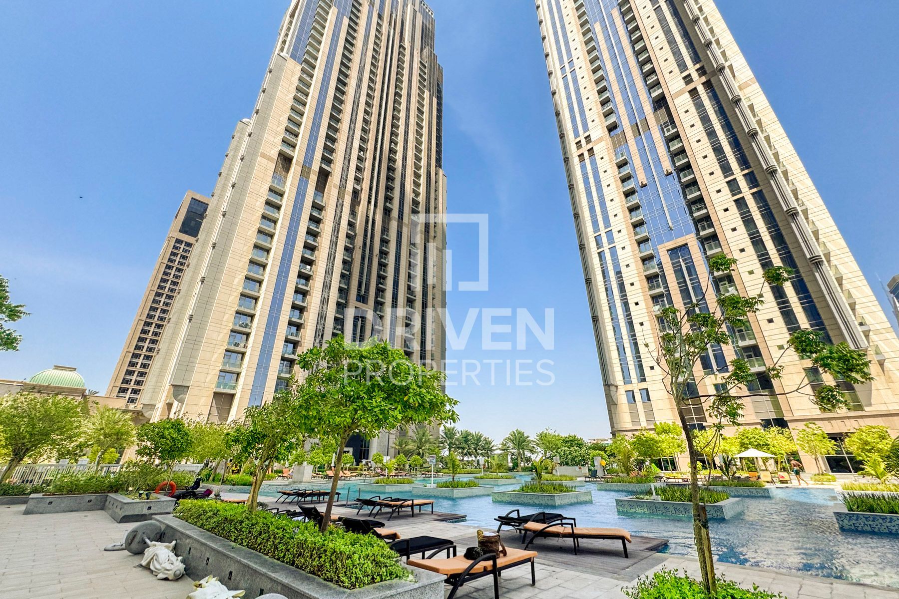 Modern and Huge Layout | High Floor | Canal View