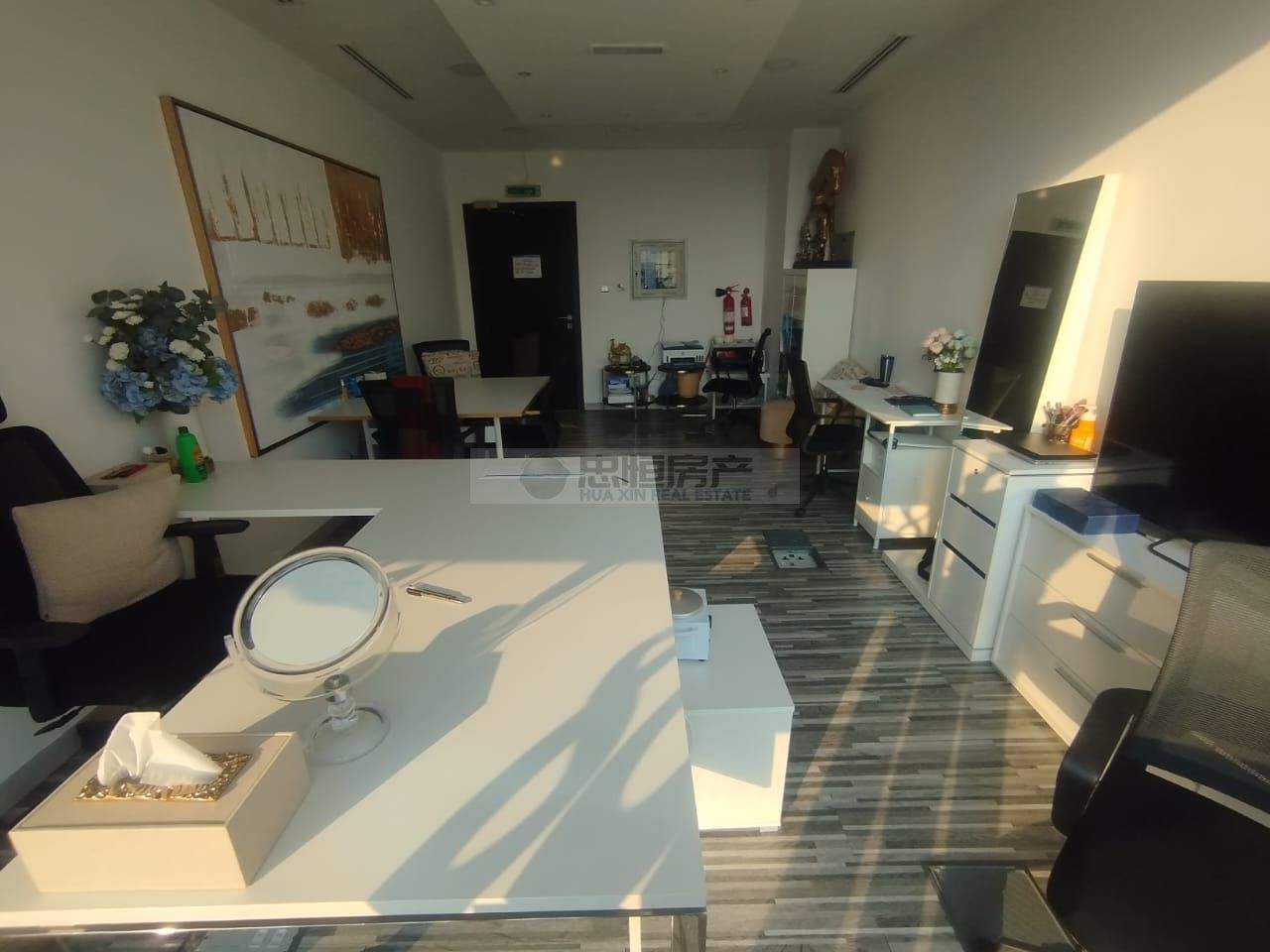 DEWA&CHILLER FREE | FULLY FURNISHED | VACANT