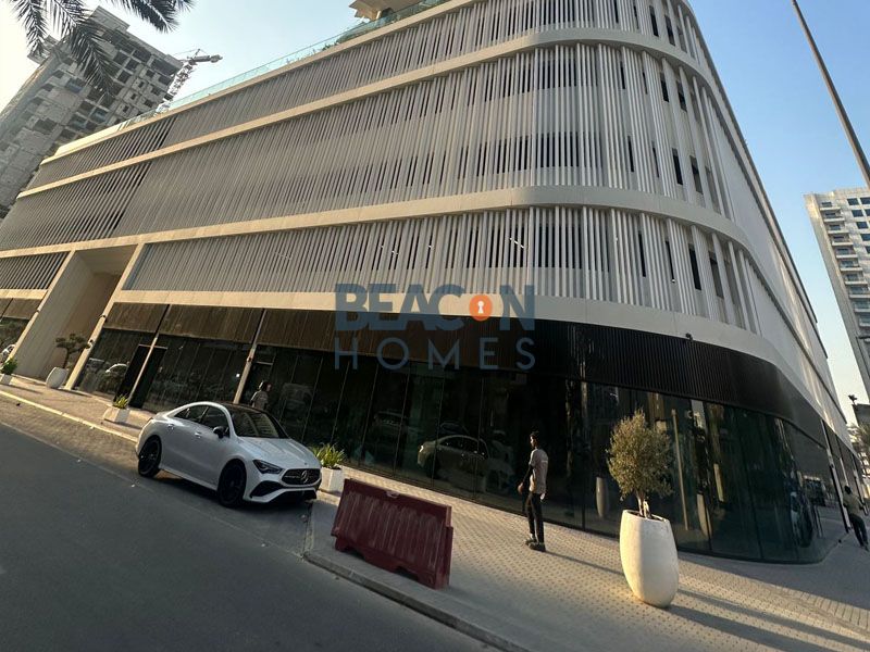 Brand New | High Floor | Private Pool | Vacant