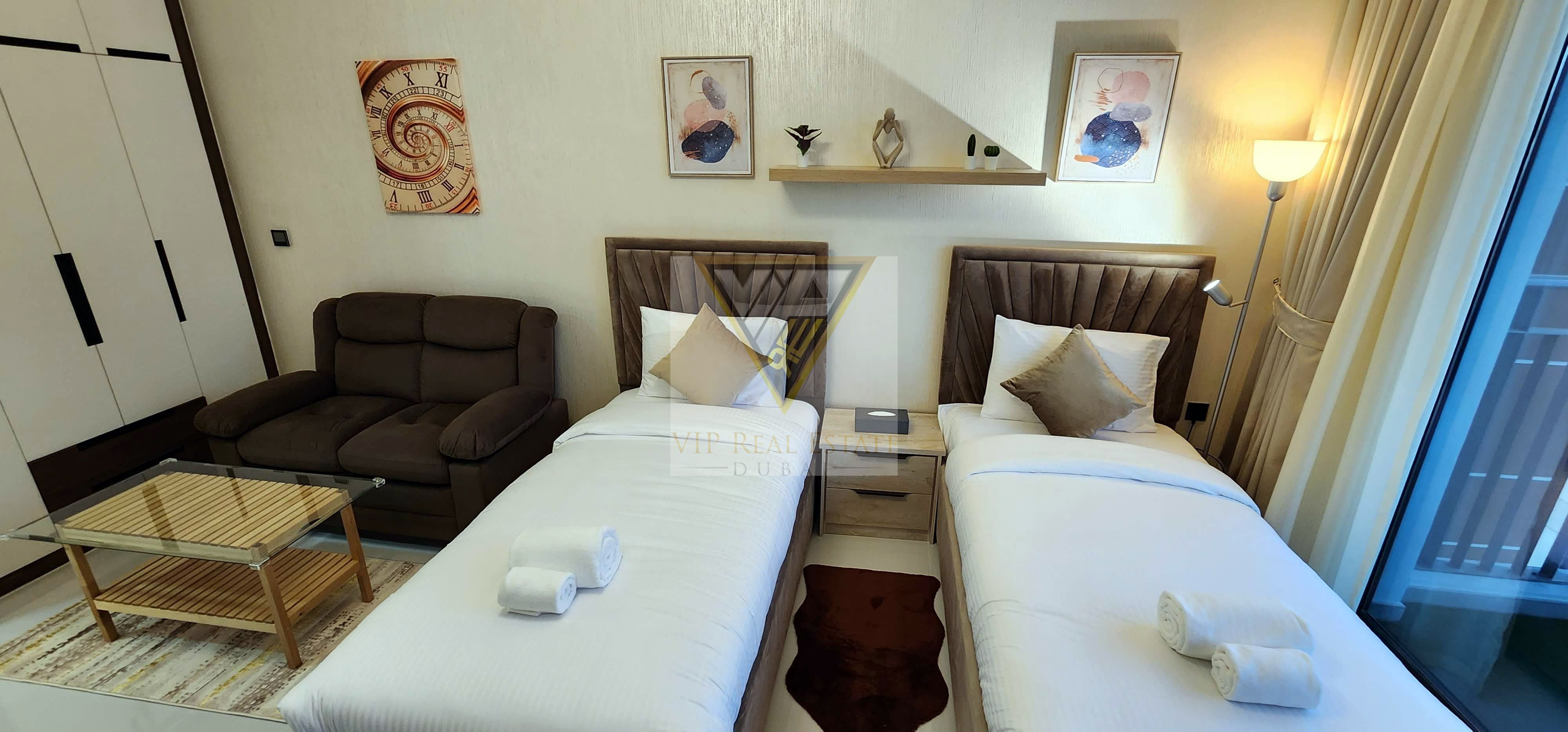 Fully Furnished | Excellent location | 12 Chqs option