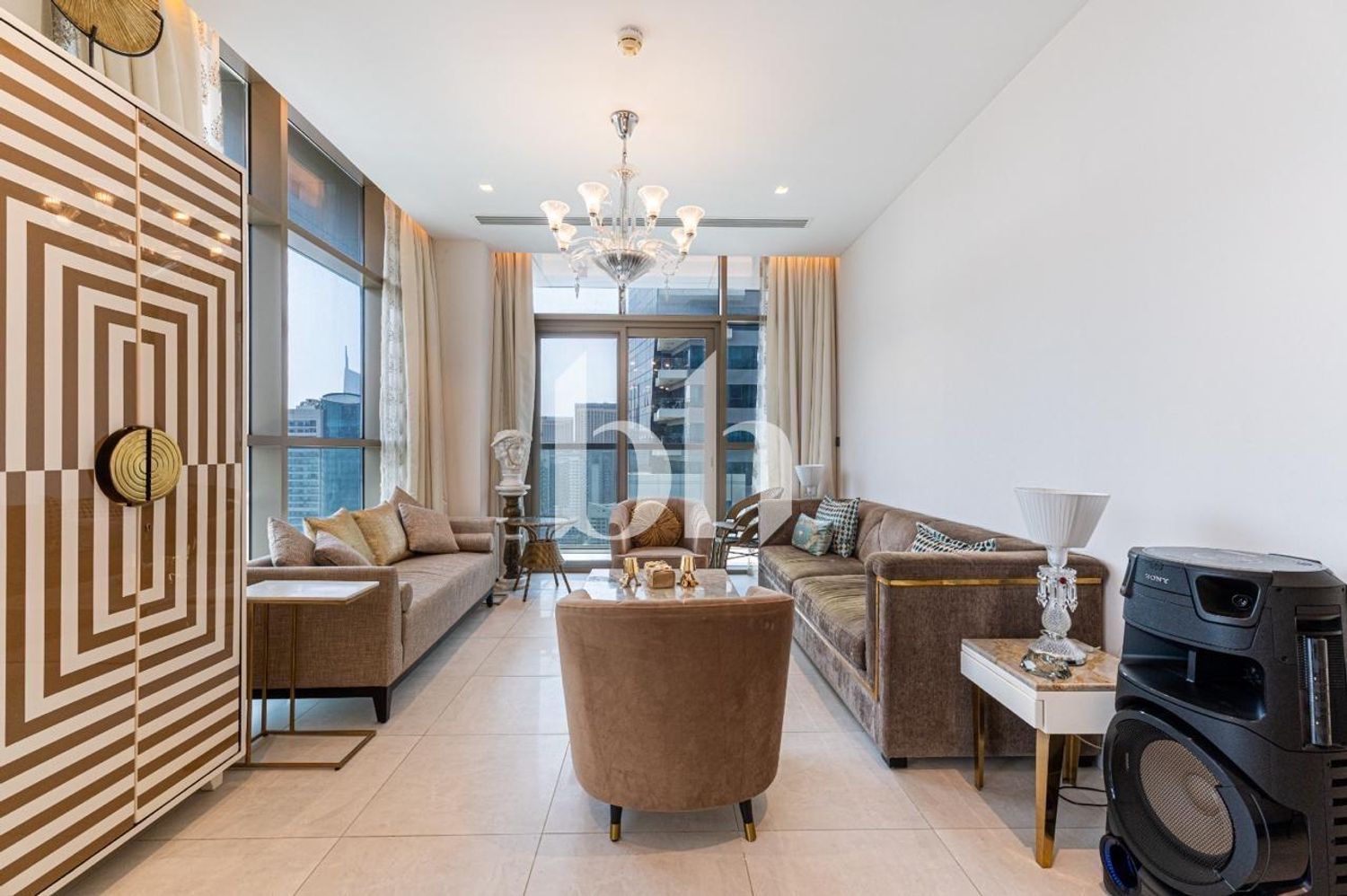 Full Marina View | Vacant | Upgraded