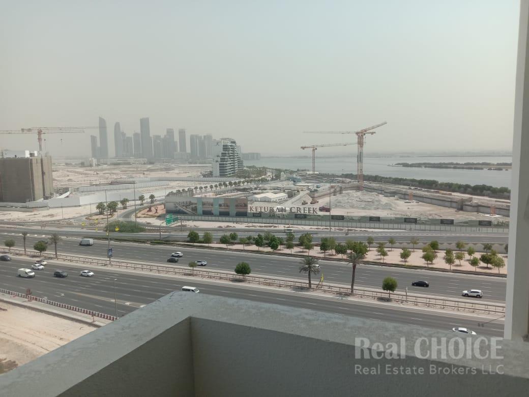Skyline Retreat | Modern 2-Bedroom Apartment