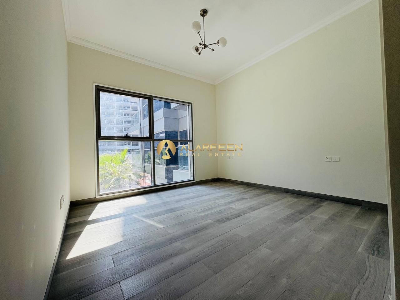 Pool View | Fitted Kitchen | Prime Location