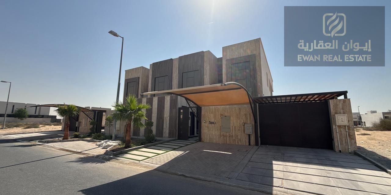 Two Attached Villas for Sale with Spacious Layout and Luxury Facilities