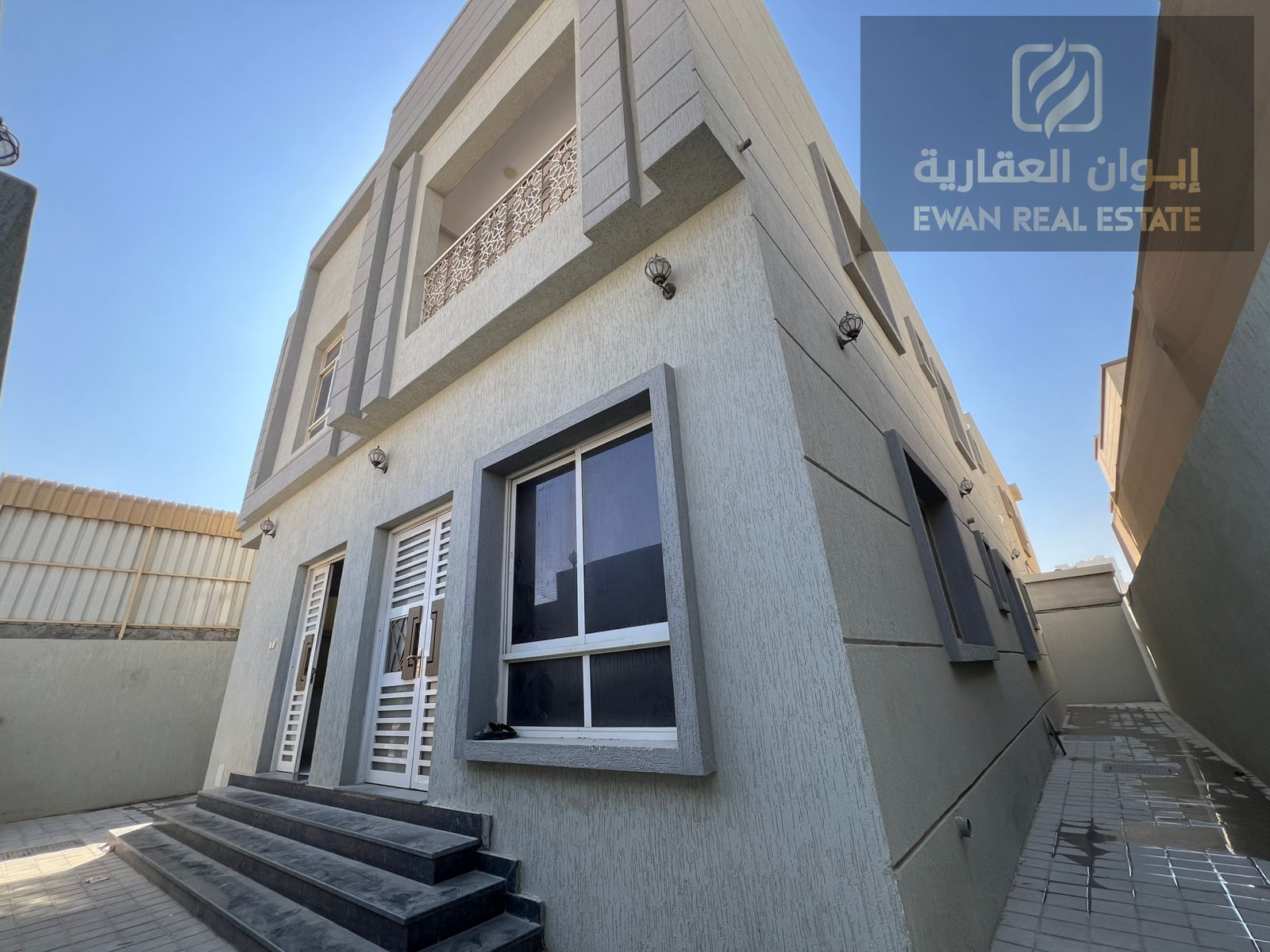 For rent a high-end villa in Al Zahia second tenant offering a modern design