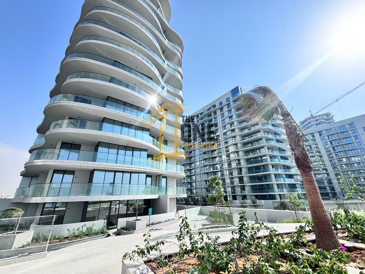 1 BDR l Partial Sea View l Higher Floor