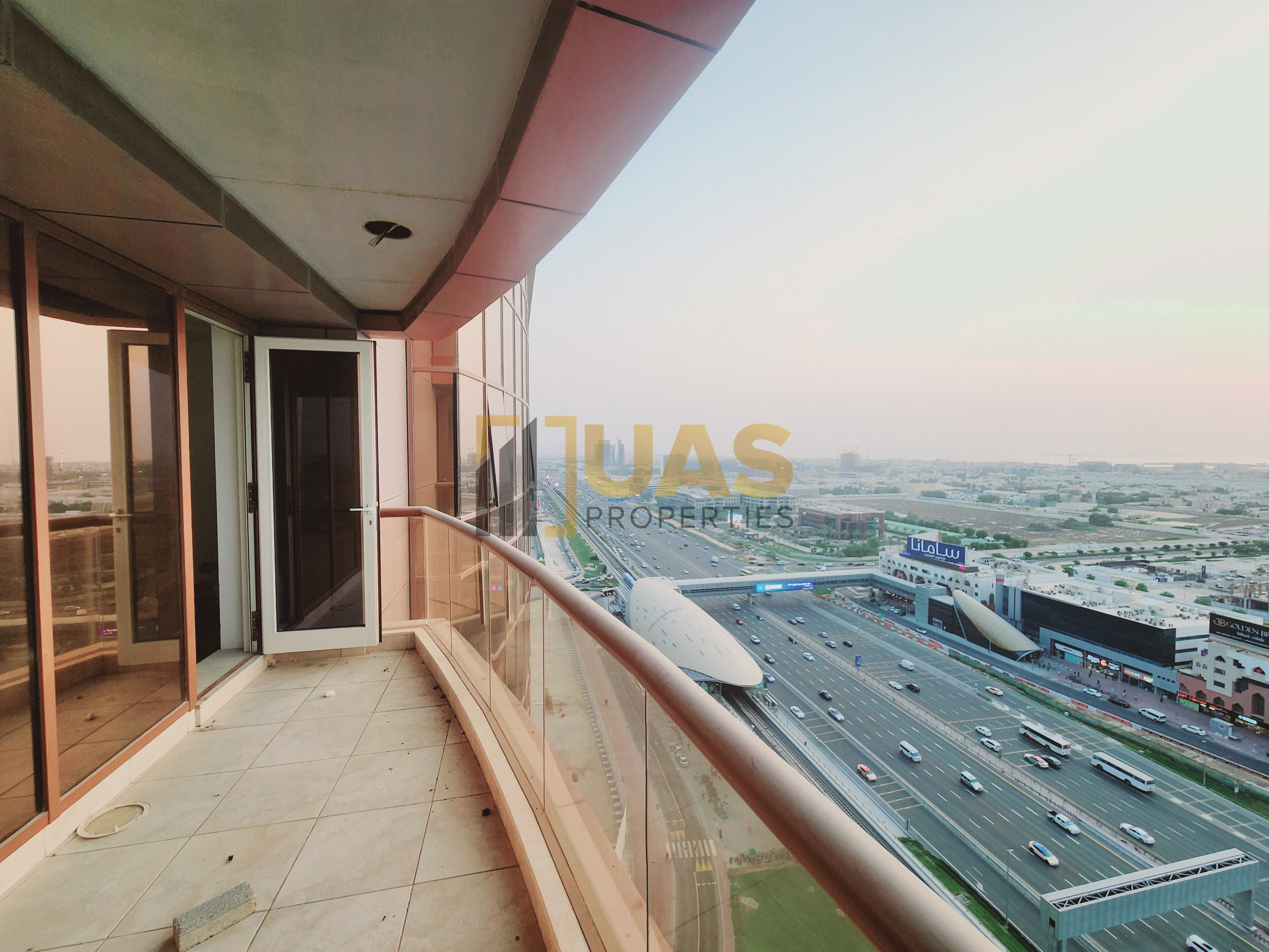 Chiller Free | Luxury 3bhk | With Maid &laundry