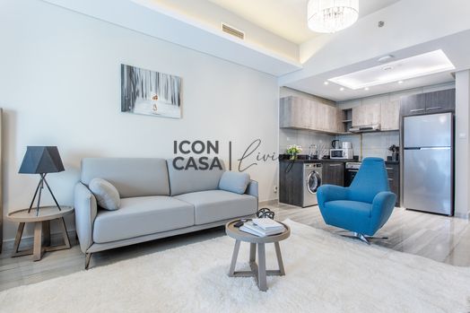 Bright and Pleasant Studio with Balcony
