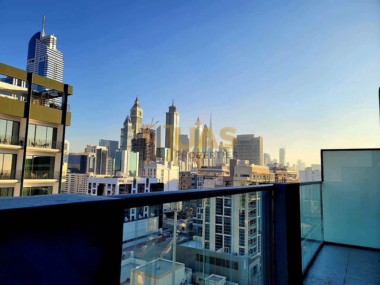SUPER LUXURIOUS 1BHK HIGH FLOOR BEST VIEW HOT