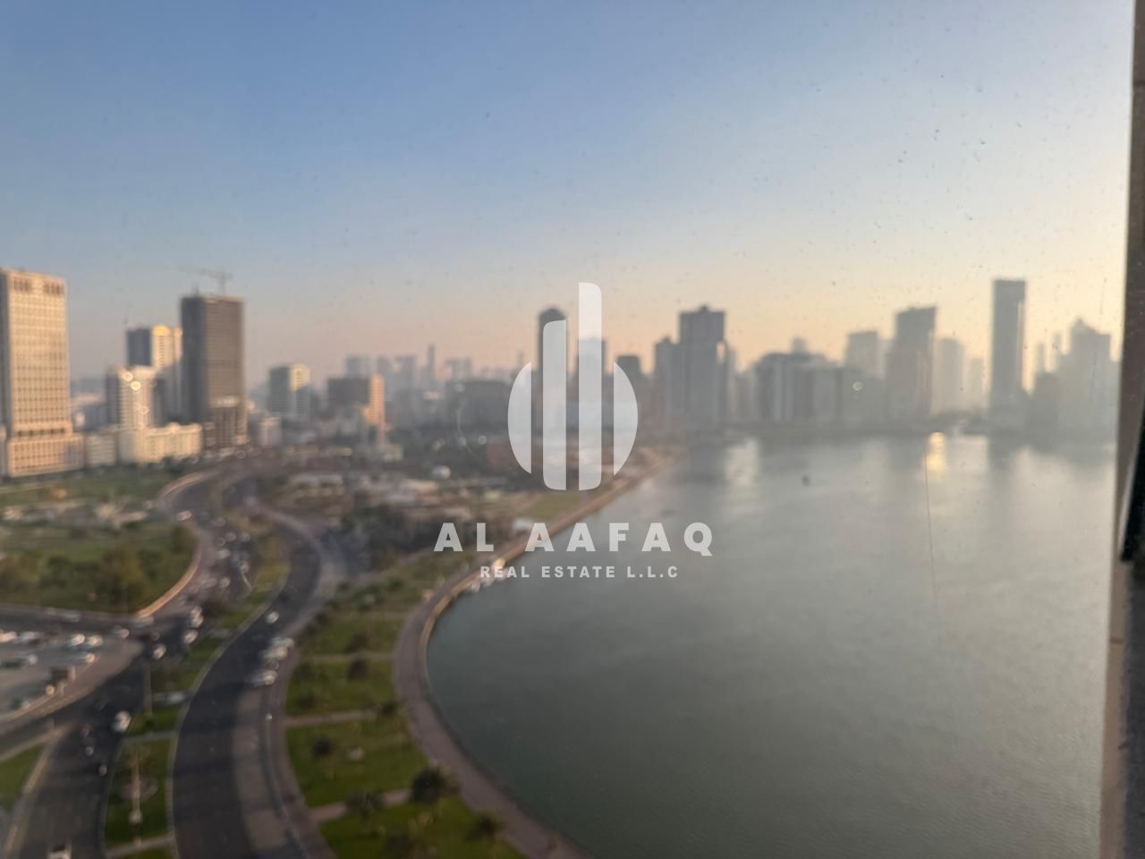 Sea View 4bhk | AC Chiller Free | All Master bedrooms