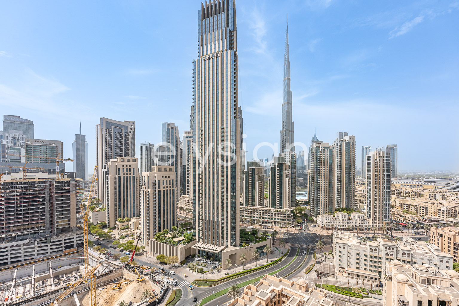 Burj Khalifa View | Unfurnished | Prime Location