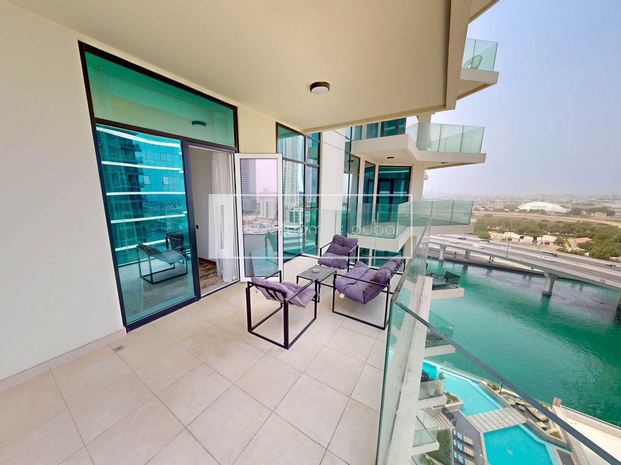Brand New | Upgraded | Canal View | Holiday Homes