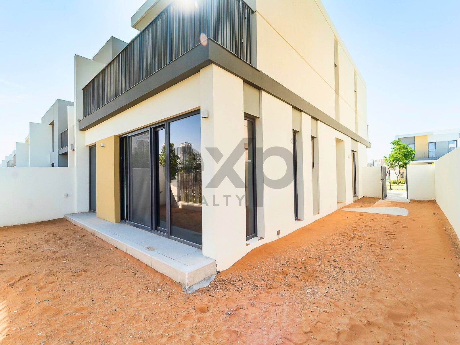 Brand New | Single Row | Green View | Corner Unit