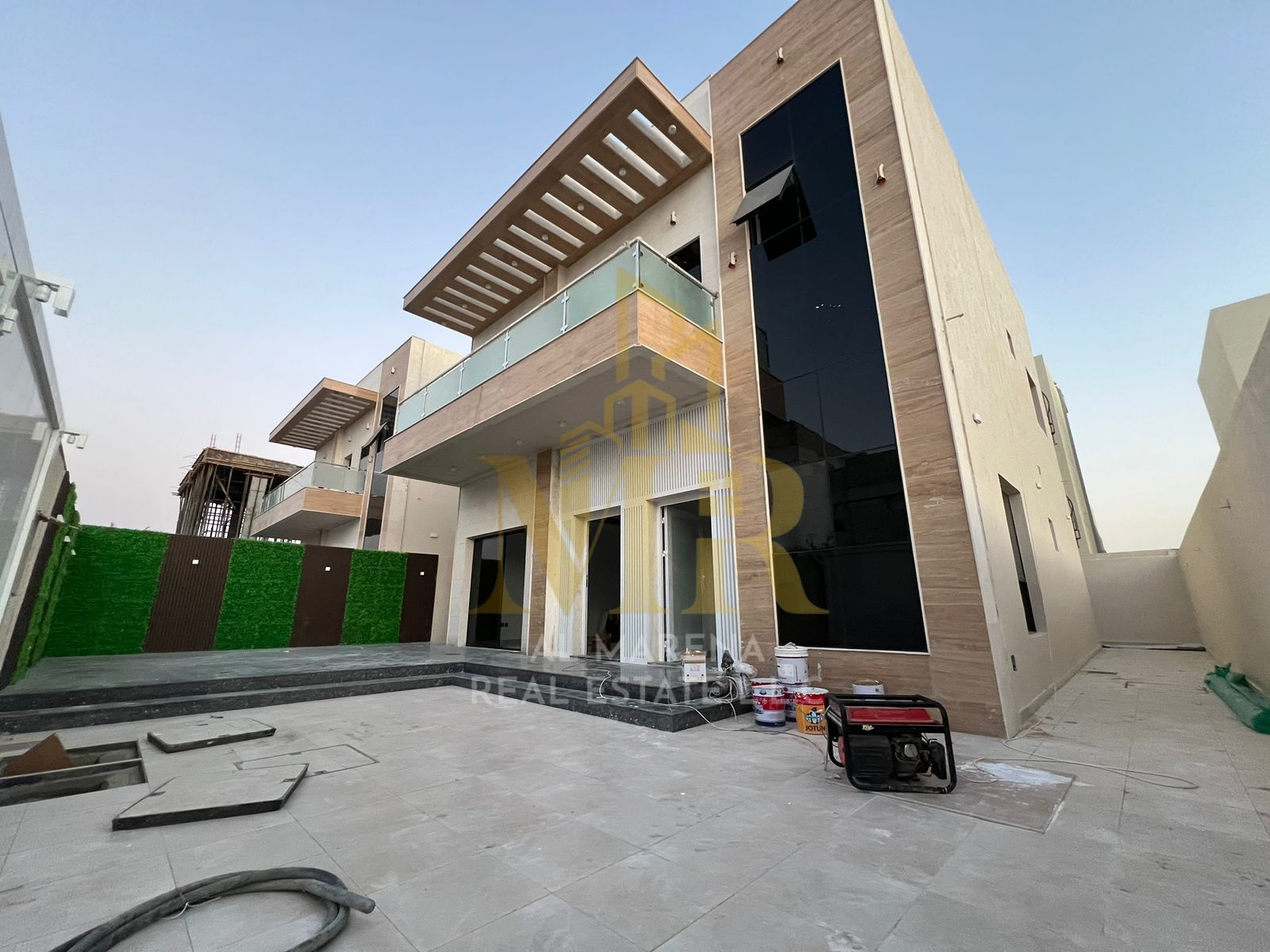 Fantastic Opportunity: 4-Bedroom, Two-Story Villa with a Large Yard - Price Inclusive